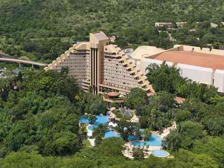 Fun-Filled Sun City & Malaria Free Safari